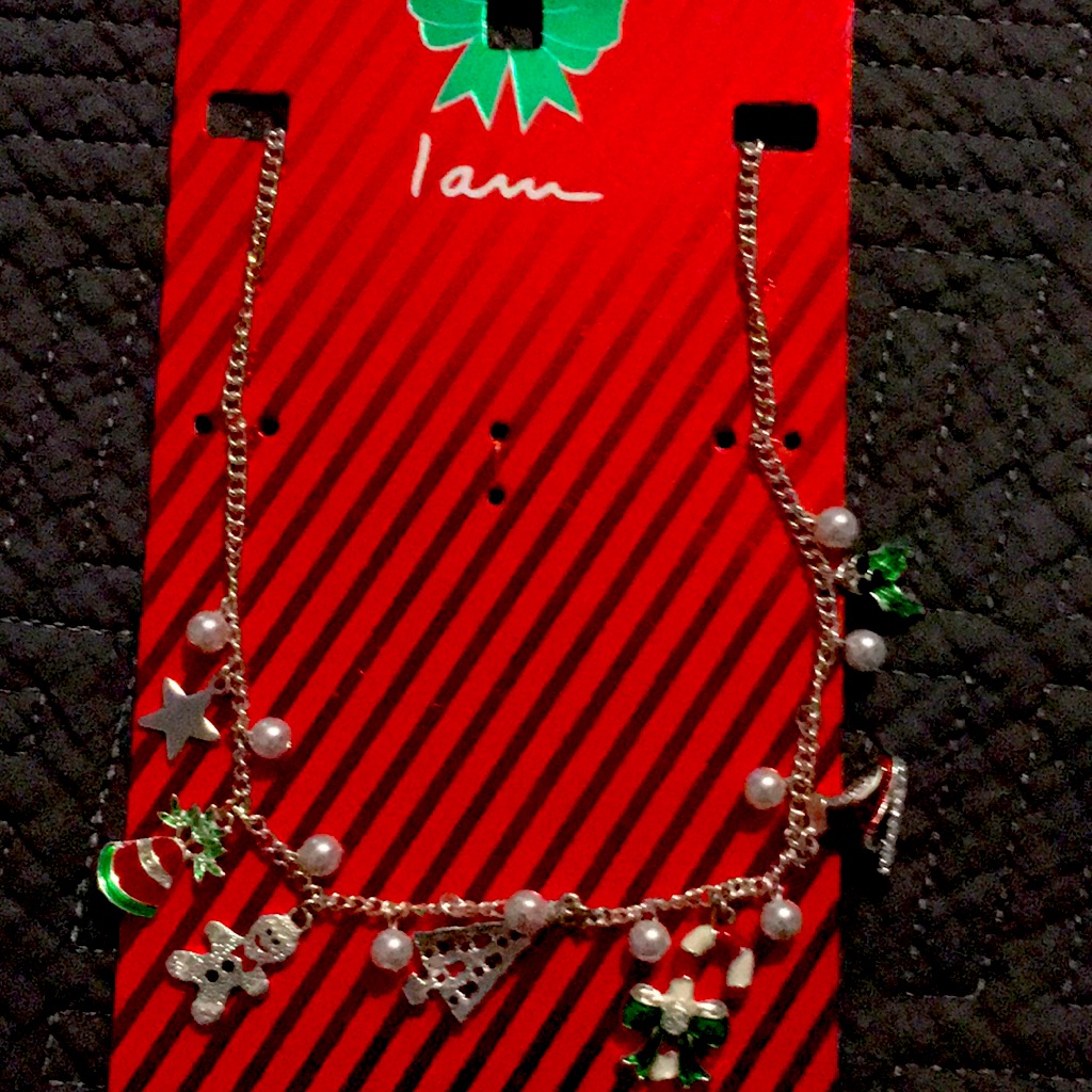 Beautiful Necklace 19$